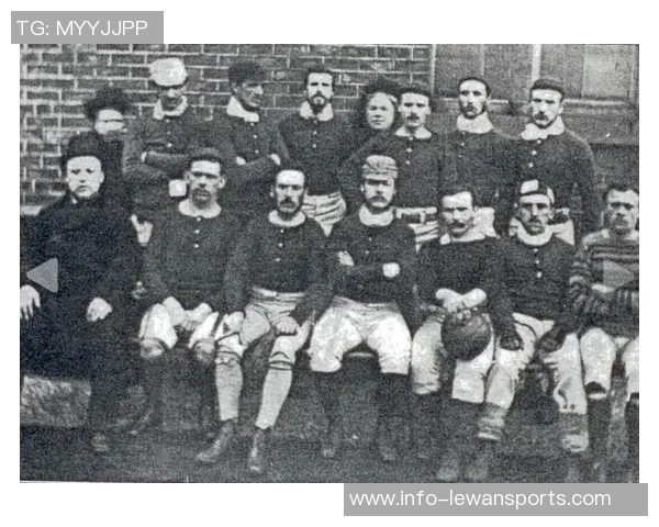 谢菲尔德足球俱乐部的辉煌历程与未来发展展望 谢菲尔德足球俱乐部的辉煌历程与未来发展展望