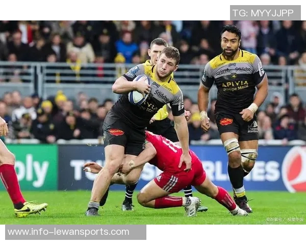 精彩足球直播尽在掌握中畅享每一场比赛的激情与乐趣 精彩足球直播尽在掌握中畅享每一场比赛的激情与乐趣